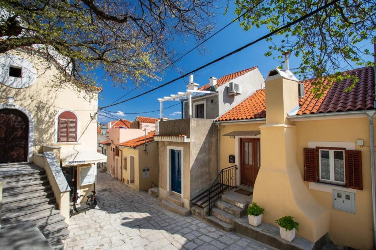 Apartments Myrjam Baška Extérieur photo